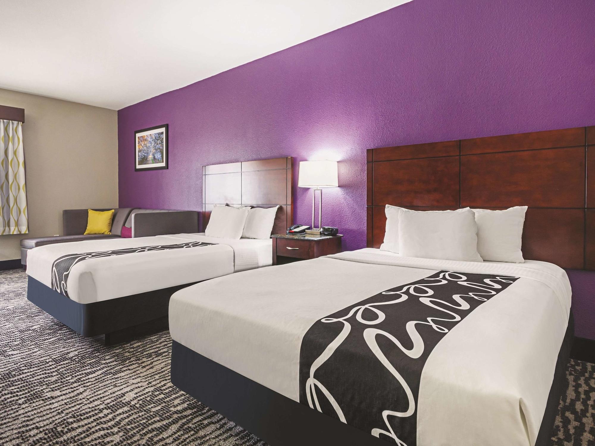 La Quinta By Wyndham Northwest Hotel