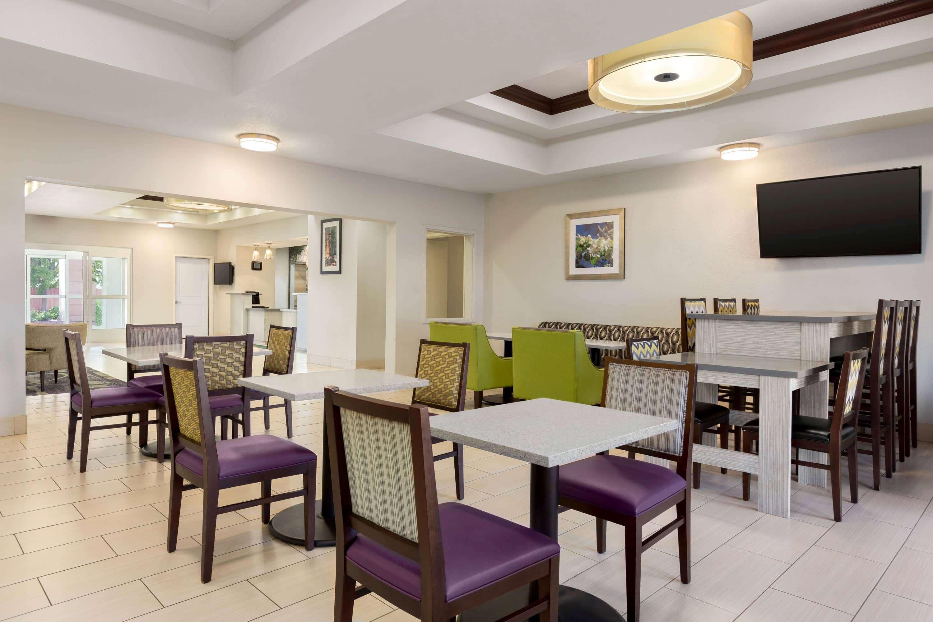 La Quinta By Wyndham Northwest Hotel