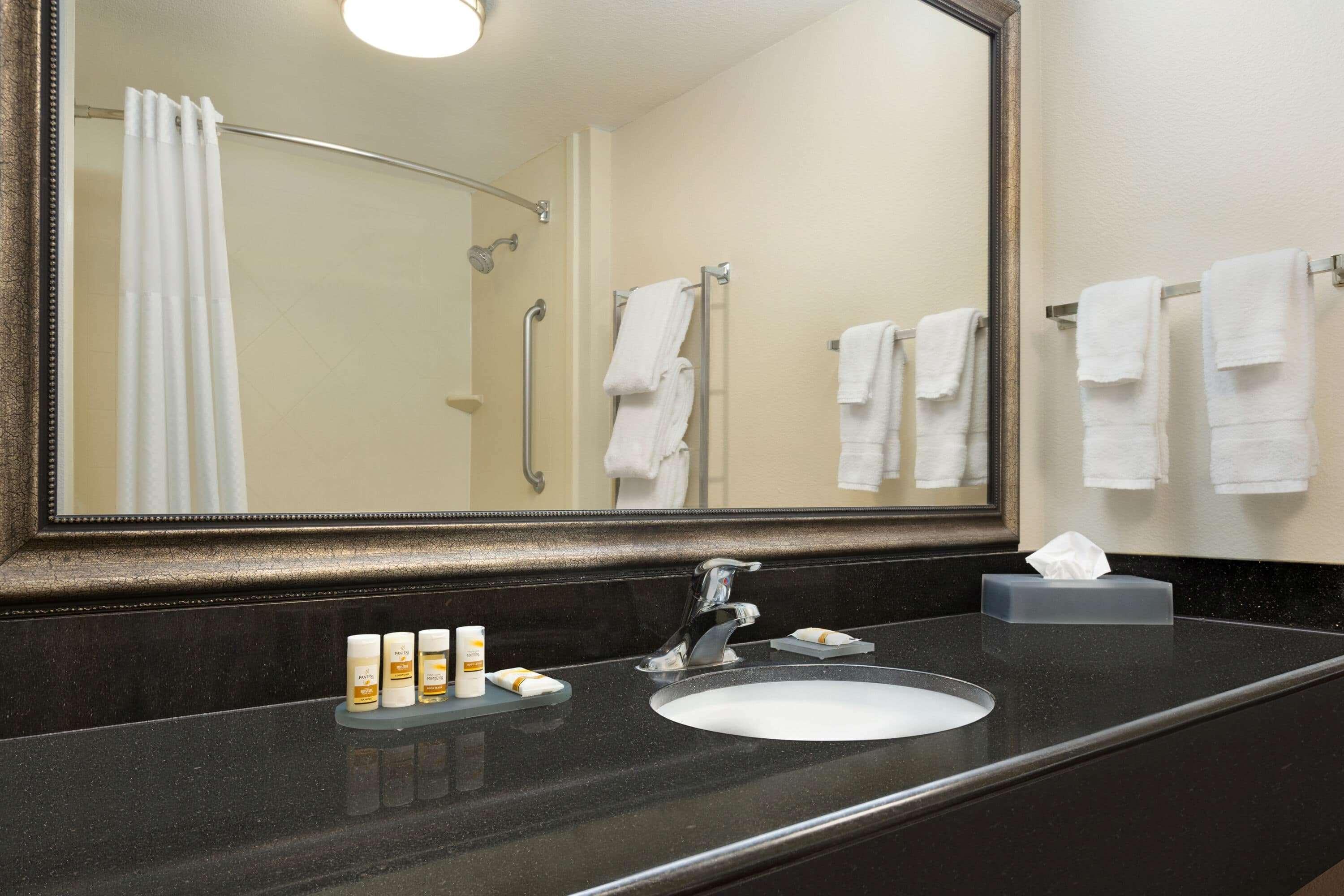 La Quinta By Wyndham Northwest Hotel 2*